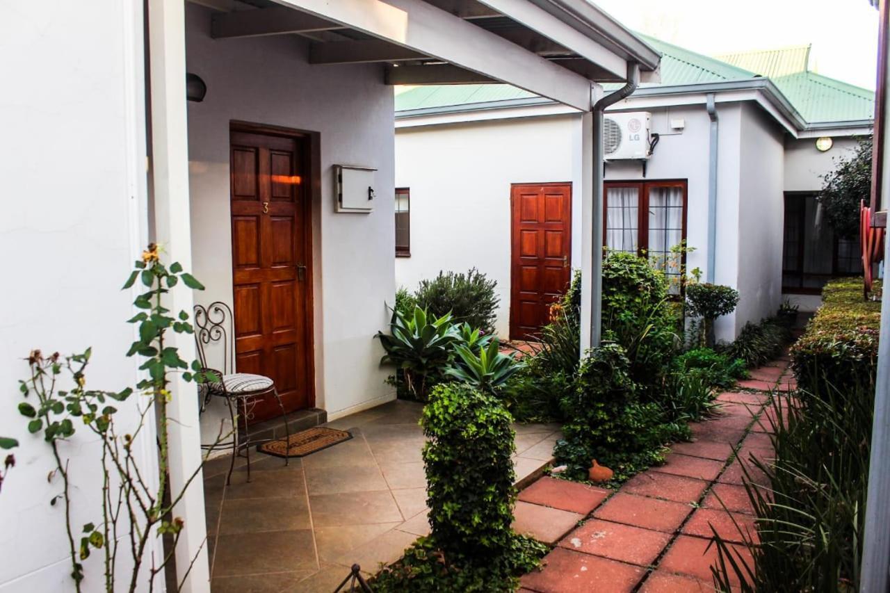 Villa Jana Guesthouse Pretoria Exterior photo